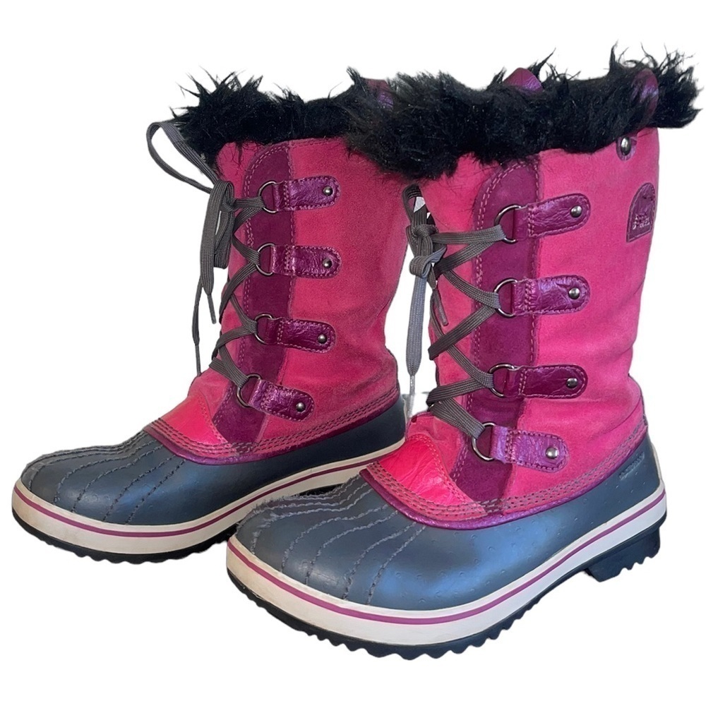 Sorel Tofino lace up, faux fur trim, waterproof Pink boots Mid- calf Size 6 GUC